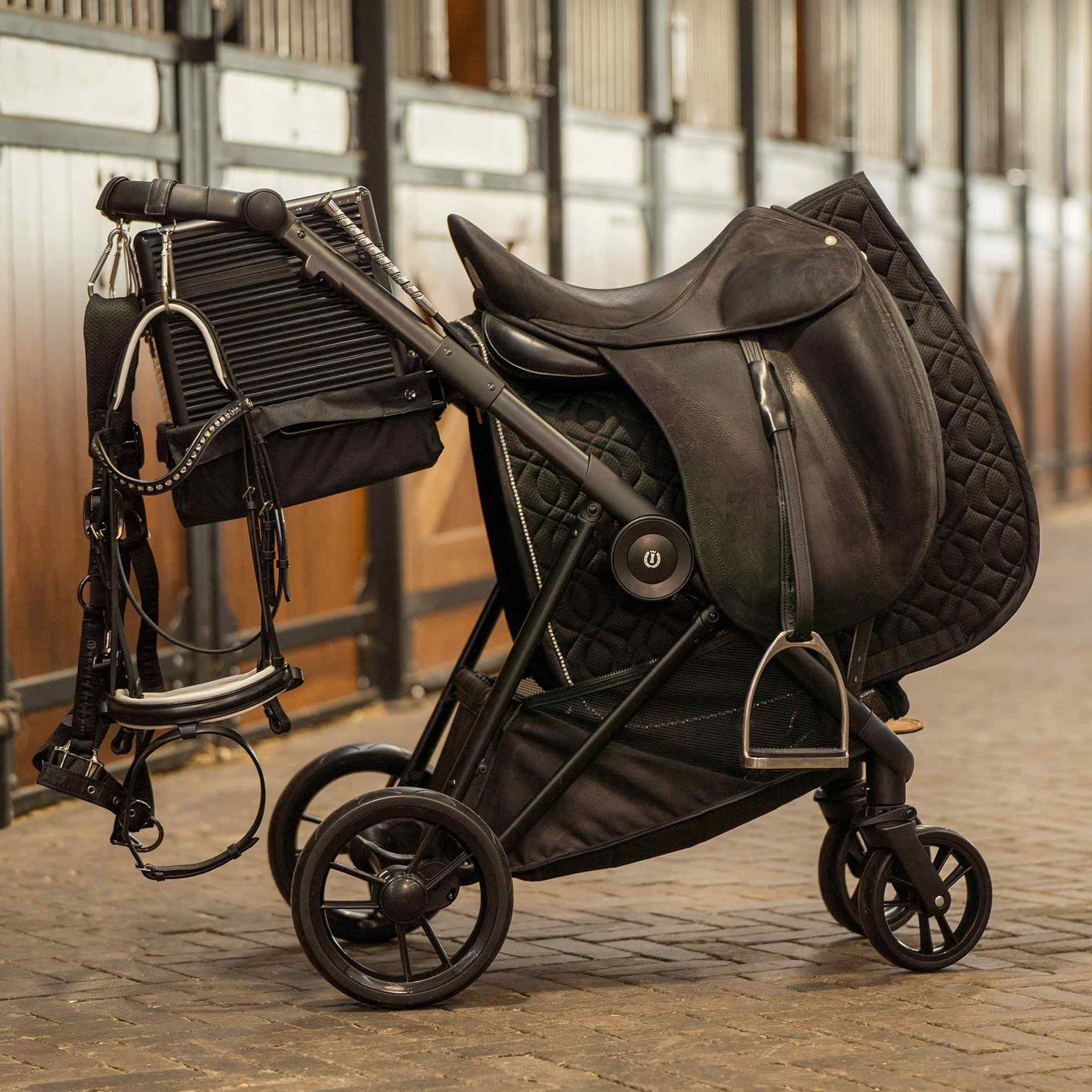 IMPERIAL RIDING Imperial Riding Saddle Caddy Carry Light
