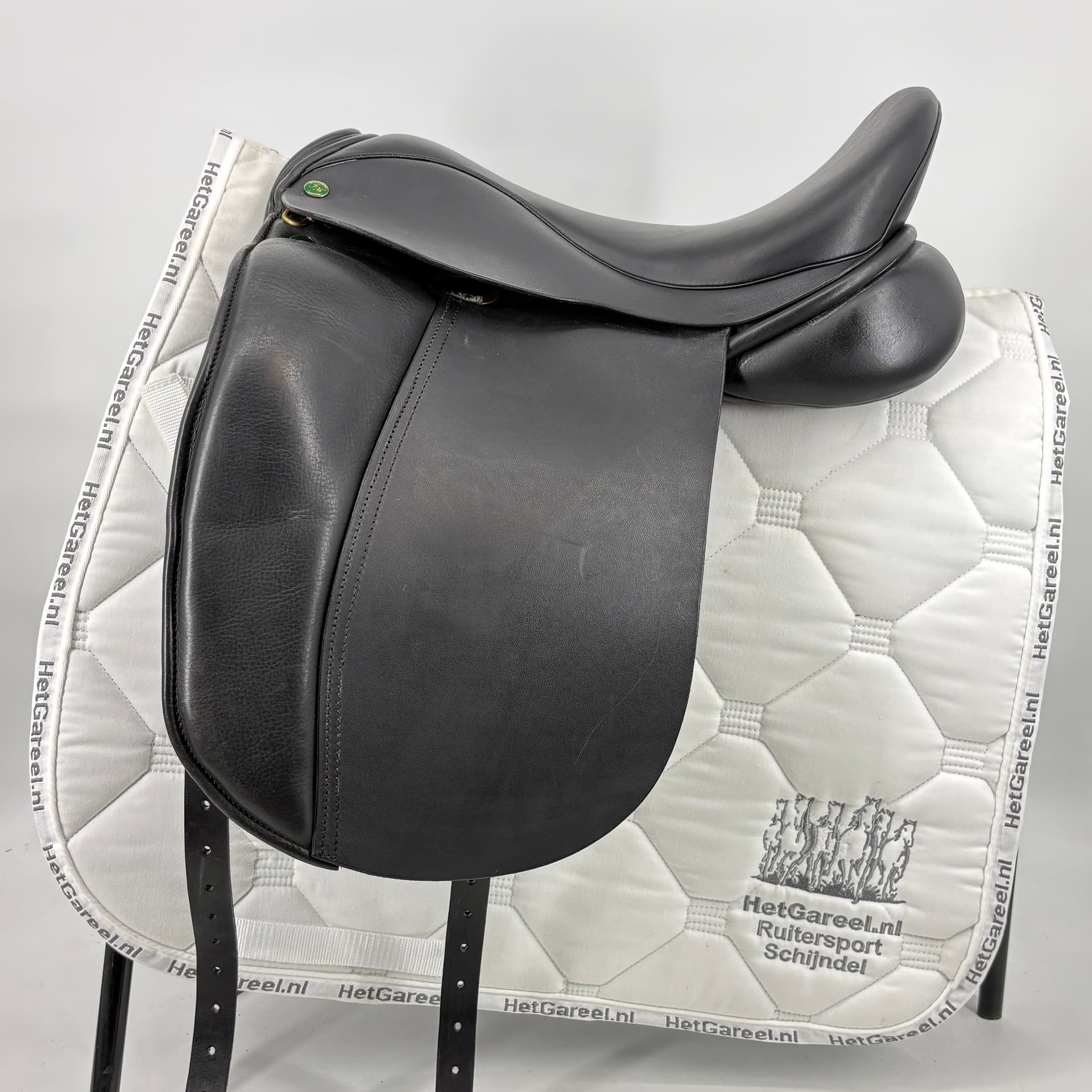Gebruikt Hulsebos WB4 dressuur 16,5  inch